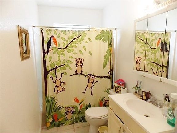 4th image of 3623 Meadowdale Dr