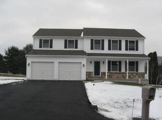 5 Scenic Ave, Ashland, PA 17921