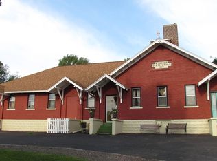 6976 Windsor Hwy #B, Potterville, MI 48876