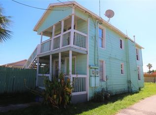 1315 51st St, Galveston, TX 77551