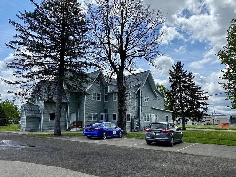 740 Chemung St — Photo 9