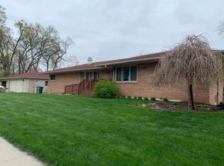 8082 Harbach Blvd, Clive, IA 50325