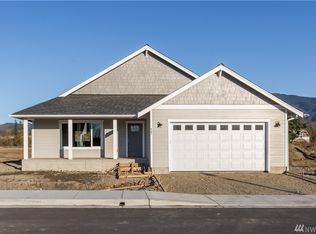 907 Whispering Meadows Ct, Nooksack, WA 98276