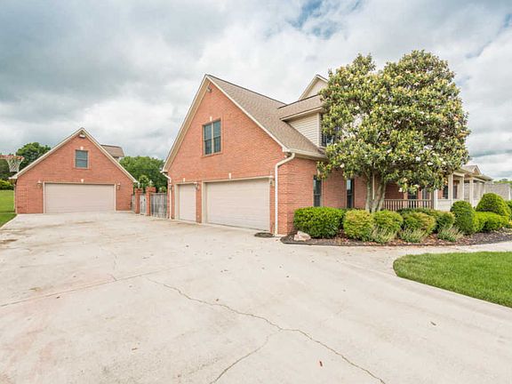4th image of 7803 Debra Dr