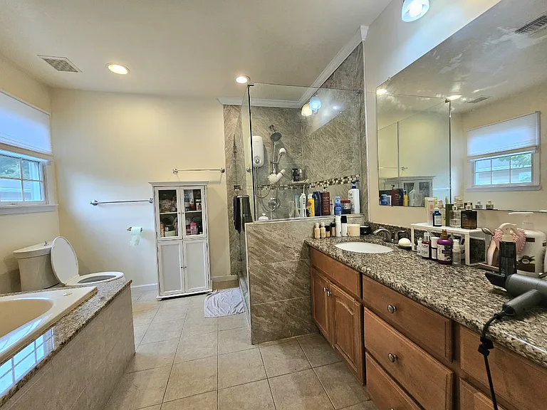 183 Tenafly Rd — Photo 6