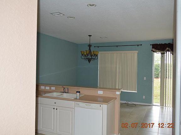 4th image of 9951 E Villa Cir