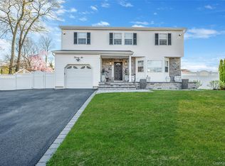 26 Emerald Street, Lake Ronkonkoma, NY 11779