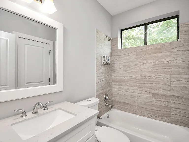 308 Palmer St — Photo 20
