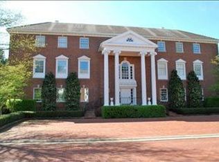 2957 Four Pines Dr APT 2, Lexington, KY 40502