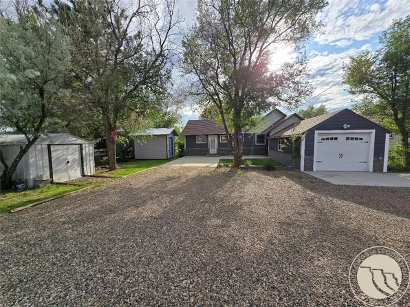 306 S Monroe St, Baker, MT 59313