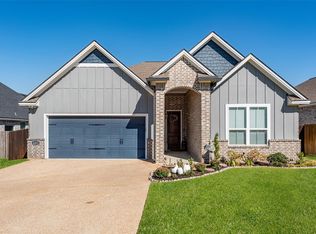 4003 Brownway Dr, College Station, TX 77845