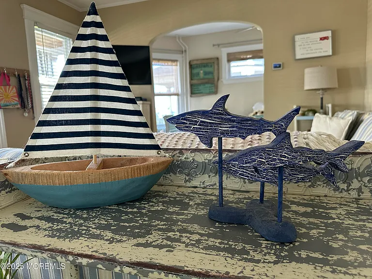 12 Surf Ave — Photo 12