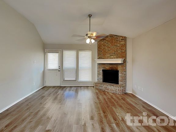 2nd image of 304 Sardius Blvd