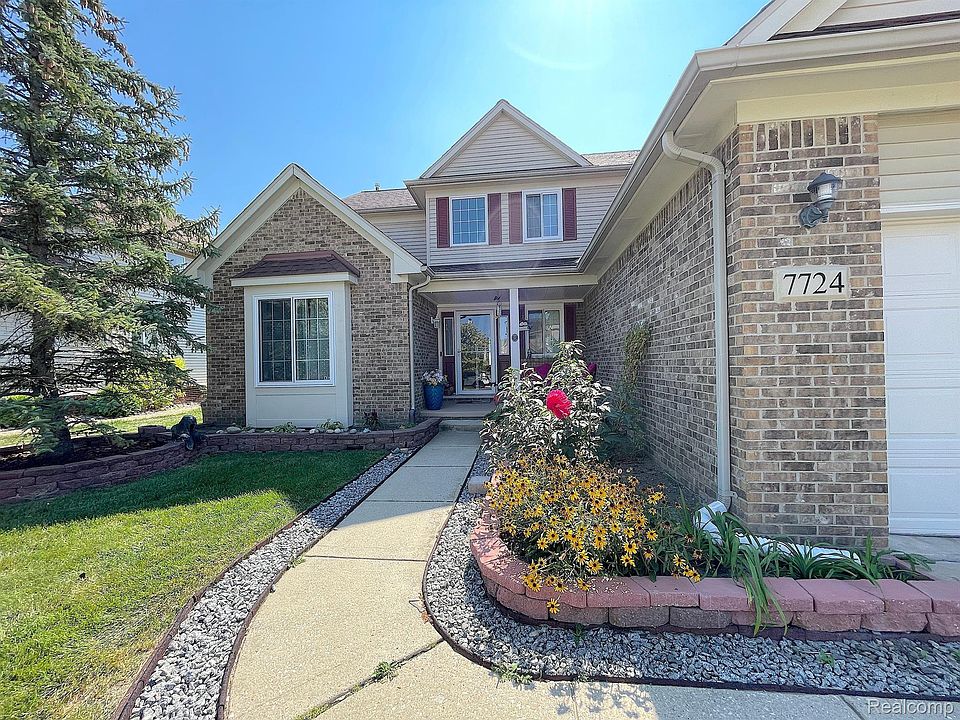 1st image of 7724 Pioneer Dr