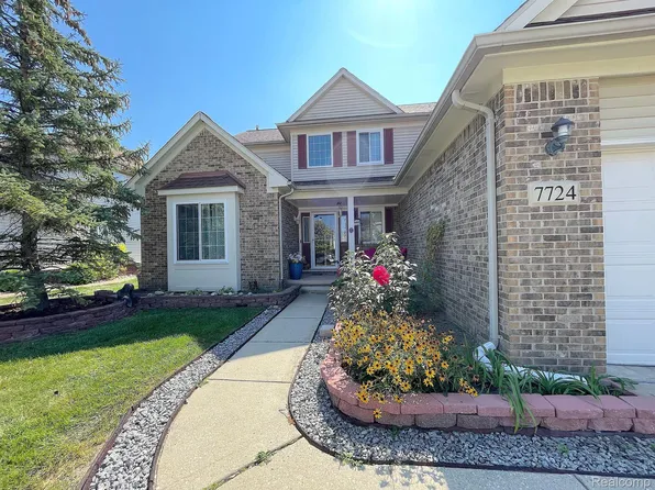 7724 Pioneer Dr, Ypsilanti, MI 48197