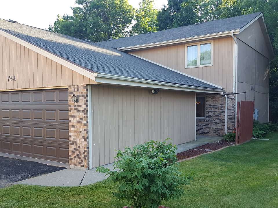 1st image of 754 Tulip Ln