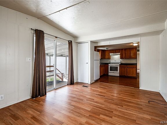 5th image of 1835 El Monte Drive