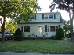 121 Buchanan Ave, Parlin, NJ 08859