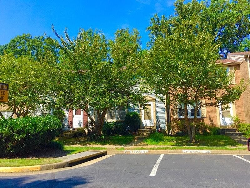 1st image of 2864 Great Oak Ct