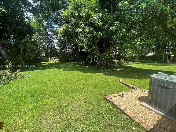 4th image of 7821 SW 100th St #7821