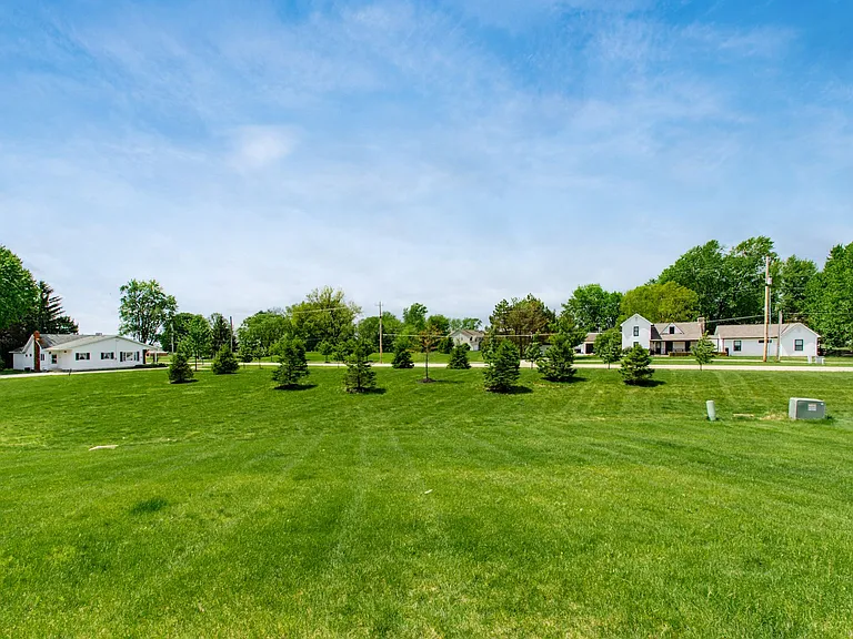 5642 Coventry Ct — Photo 53