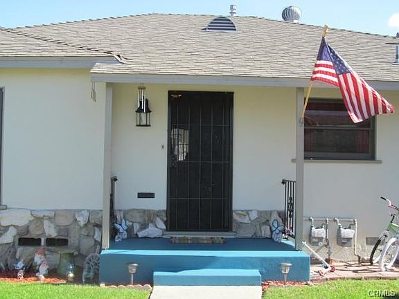 4th image of 3856 W 118th St