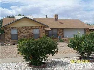 503 Twin Diamond Rd, Roswell, NM 88201