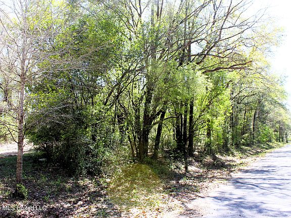 2nd image of Oakhaven Dr