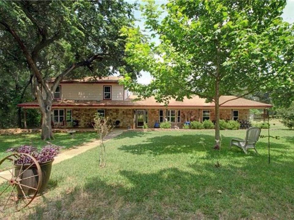 1st image of 4009 S Burleson Blvd