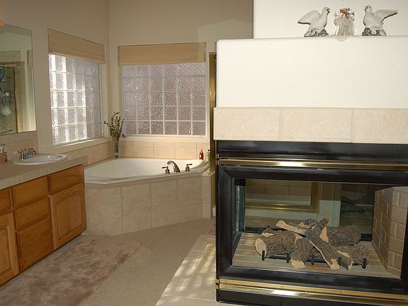 2nd image of 477 Cape Dory Dr