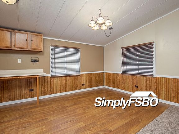 5th image of 7 Sunny Hill Dr