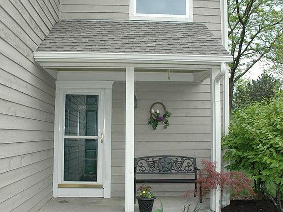 3rd image of 3334 Fishinger Mill Dr