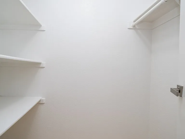 1831 W Mulberry Dr #242 — Photo 19