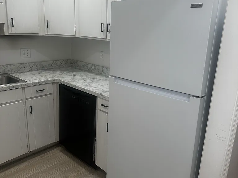 1520 Mohawk Ct NW #2 — Photo 5