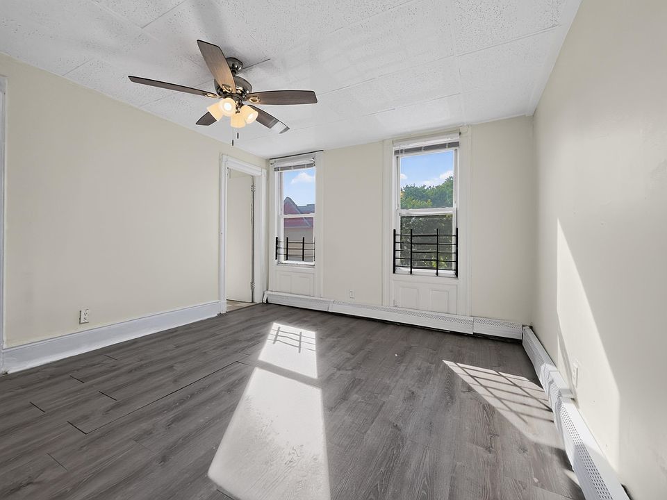 1st image of 492 W Side Ave #2L