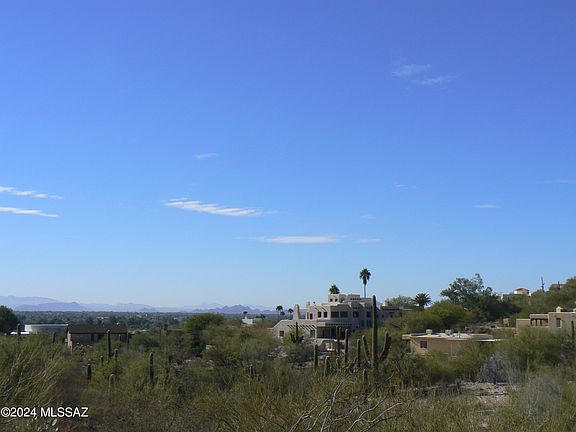 2nd image of 3921 N Avenida La Vallita
