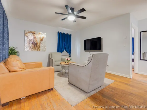 6387 Bingham Pl, Fayetteville, NC 28304