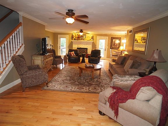 5th image of 42 Callery Pear Dr Unit 6