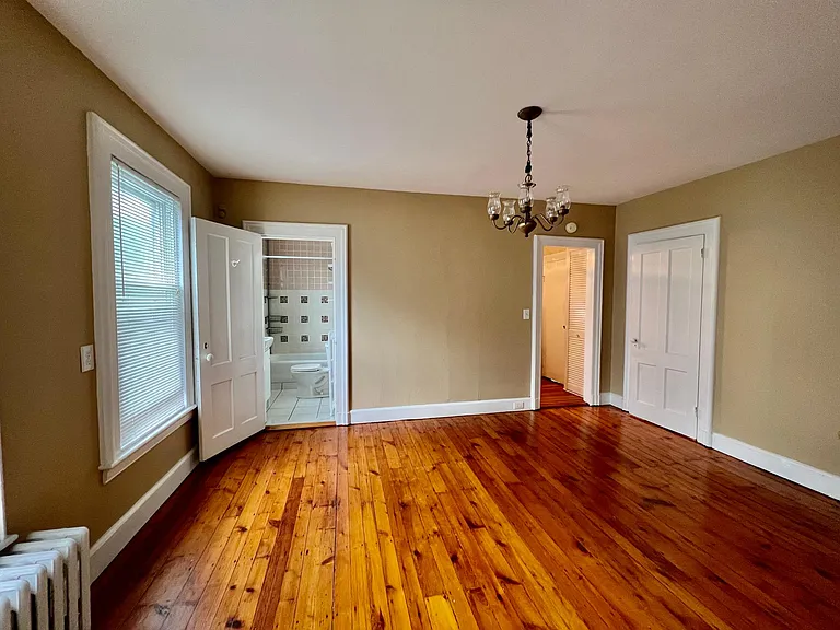 30 Willard St #2 — Photo 14