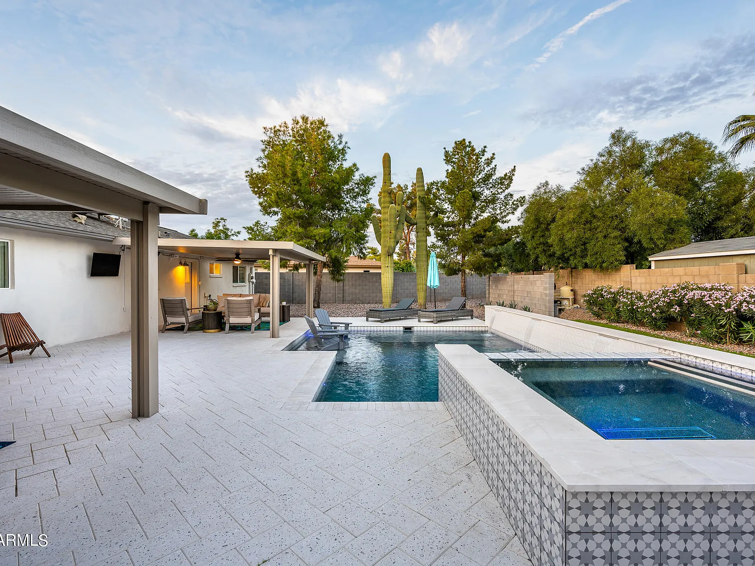 3 bed, 2.0 bath, 1681 sqft, $5,500 — Photo 3
