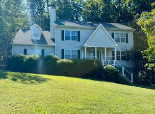 1721 Honeysuckle Ln, Charlottesville, VA 22902