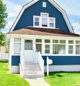268 E Clinton Ave, Roosevelt, NY, 11575