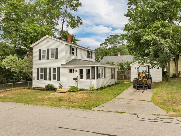 31 Jackson Street, Rochester, NH 03867