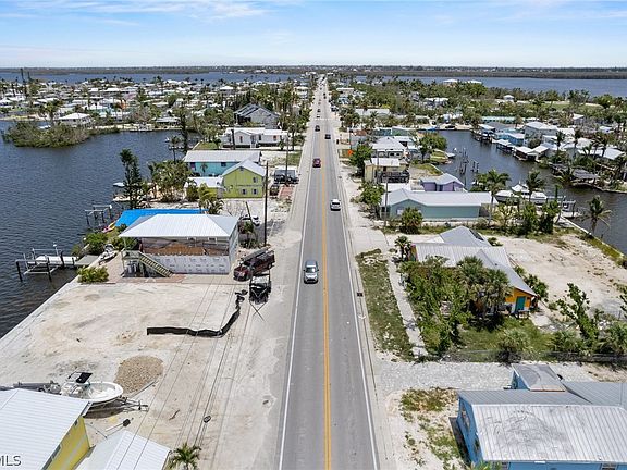 5th image of 4712 Pine Island Rd NW