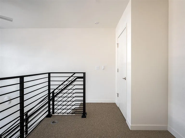 Tiller Terrace — Photo 67