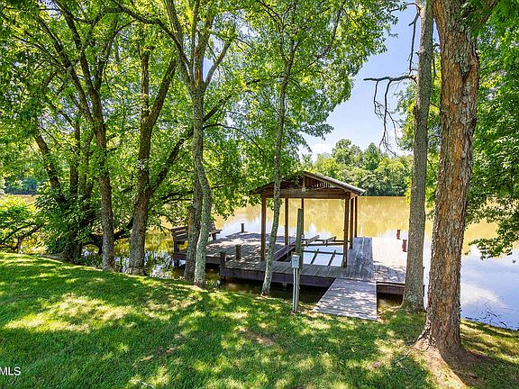 3rd image of 7609 McGill Ln
