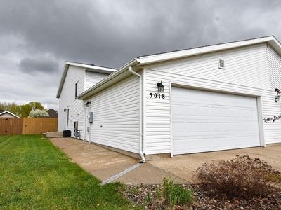 3018 32nd St S, Fargo, ND, 58103