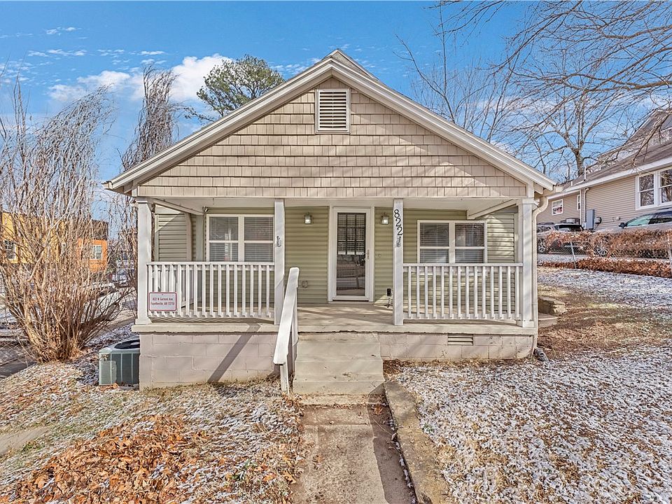 1st image of 822 N Garland Ave
