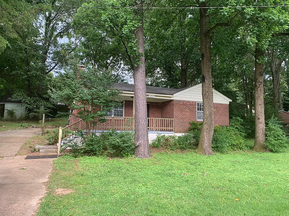 2150 Thomas Rd