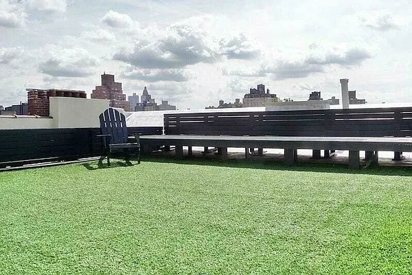 Rented by Bold New York | media 19